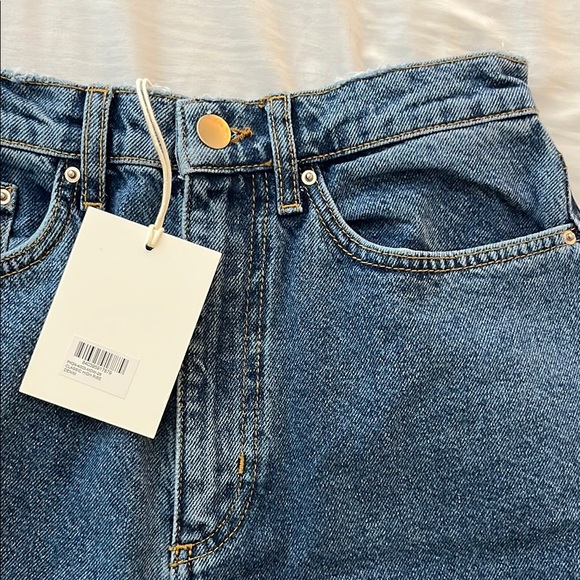 High Rise Blue Jeans - Picture 2 of 4